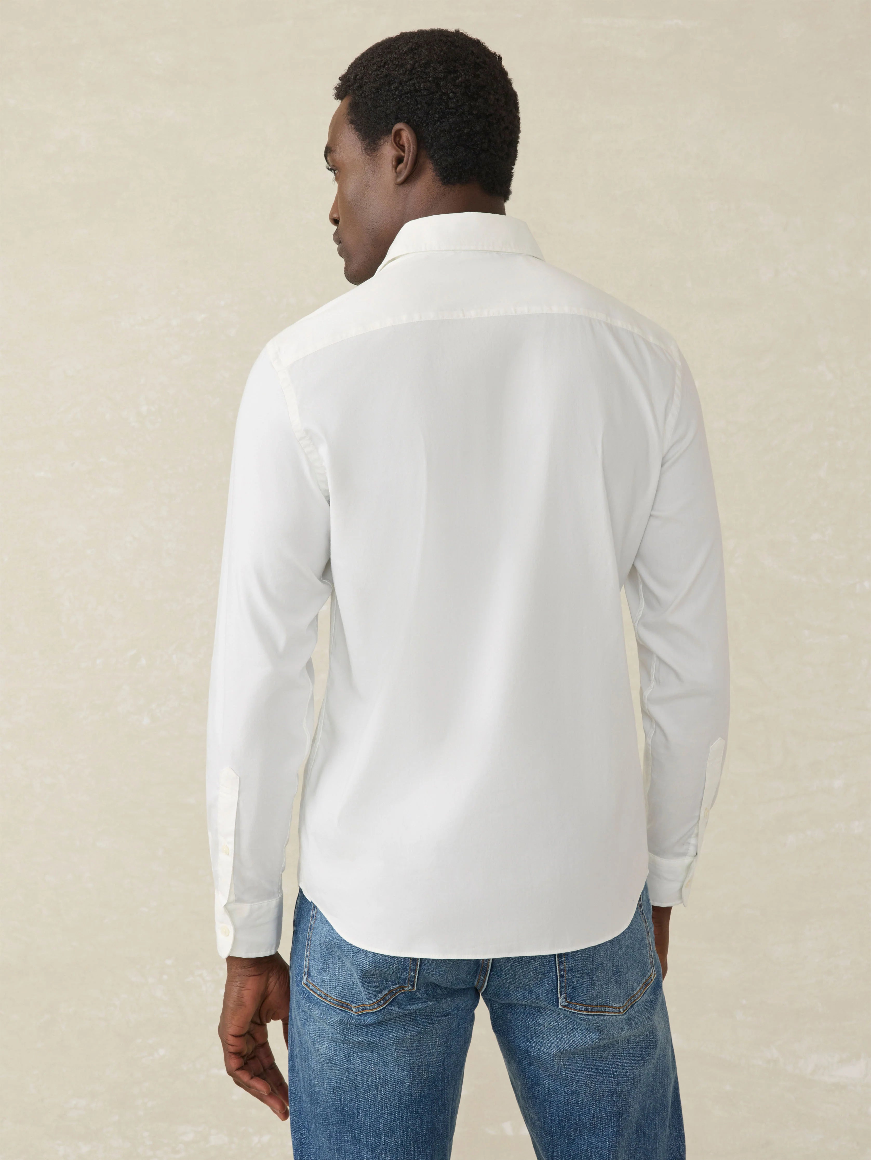 Movement™ Shirt - Cloud White