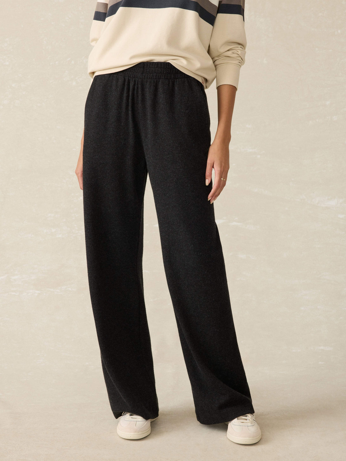 Legend™ Lounge Wide Leg Pant - Heathered Black Twill