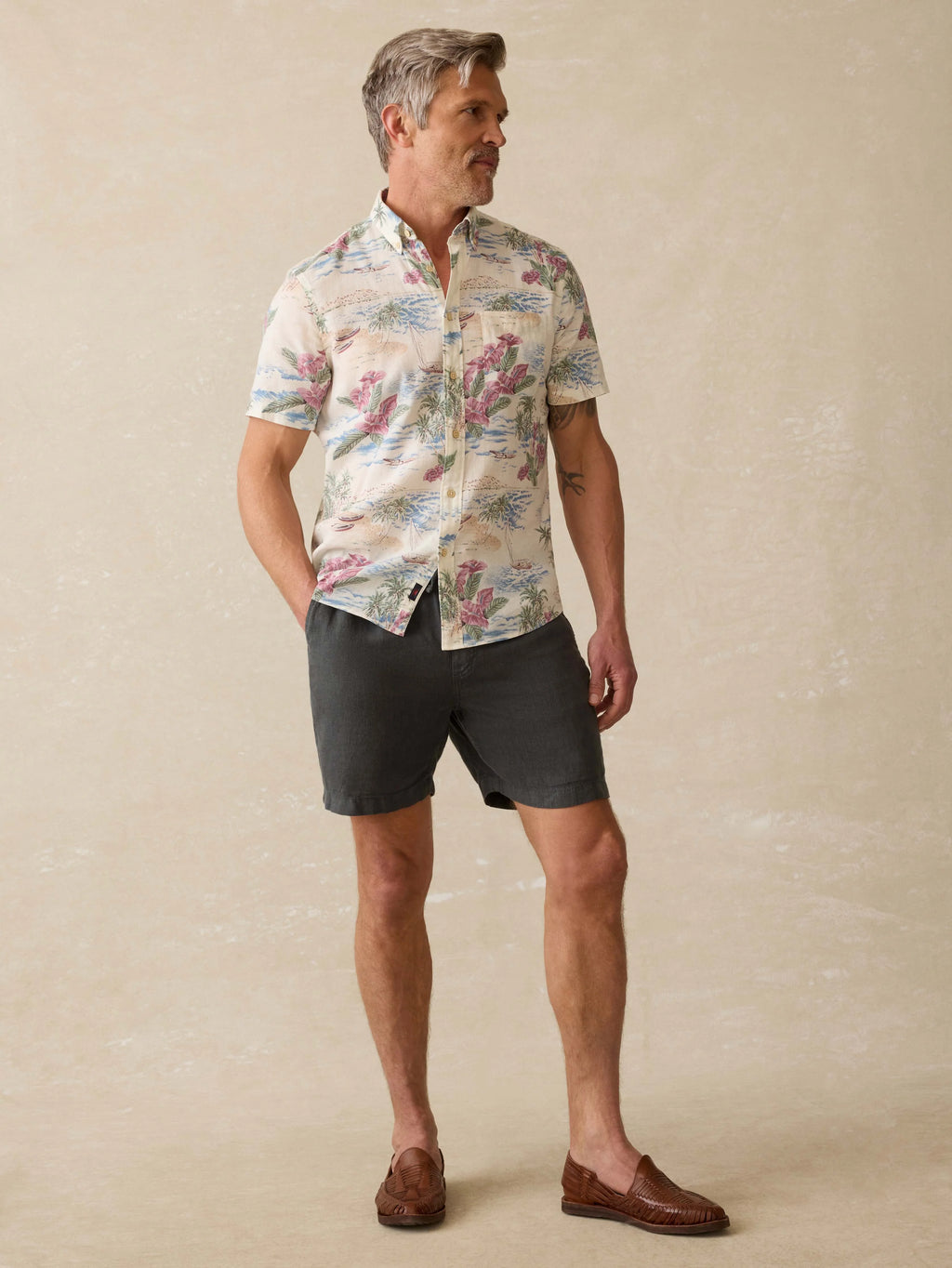 Short-Sleeve Breeze Shirt - Molokai Scenic Tropical