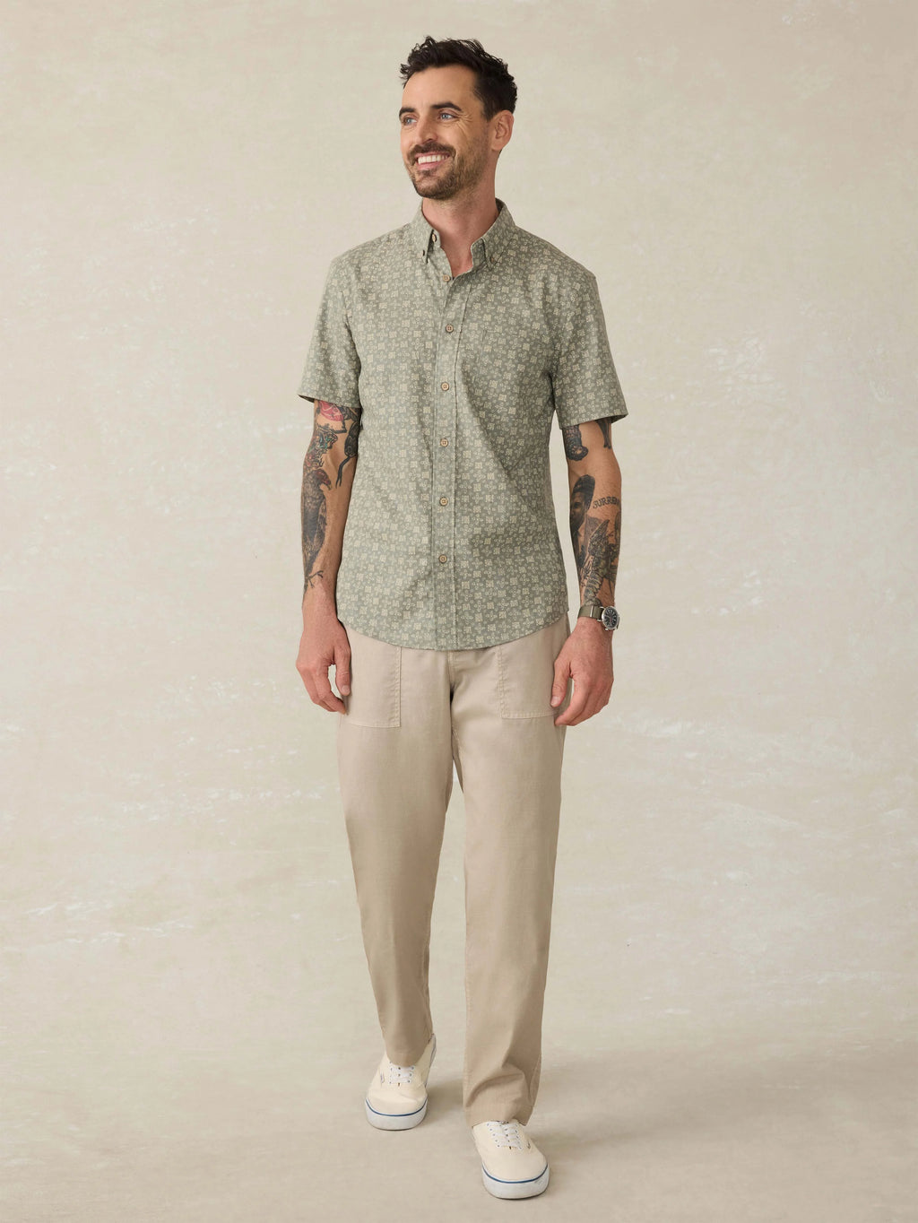 Short-Sleeve Breeze Shirt - Sundried Sage Emblem